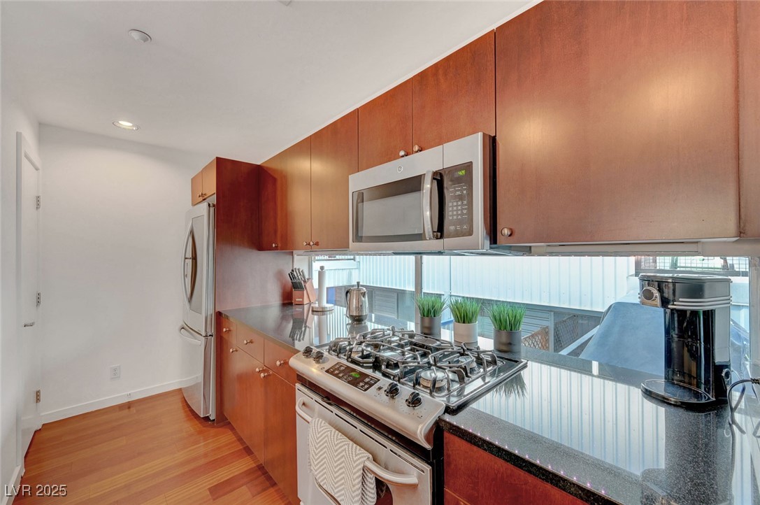 1166 East Carson Avenue Property Photo 19