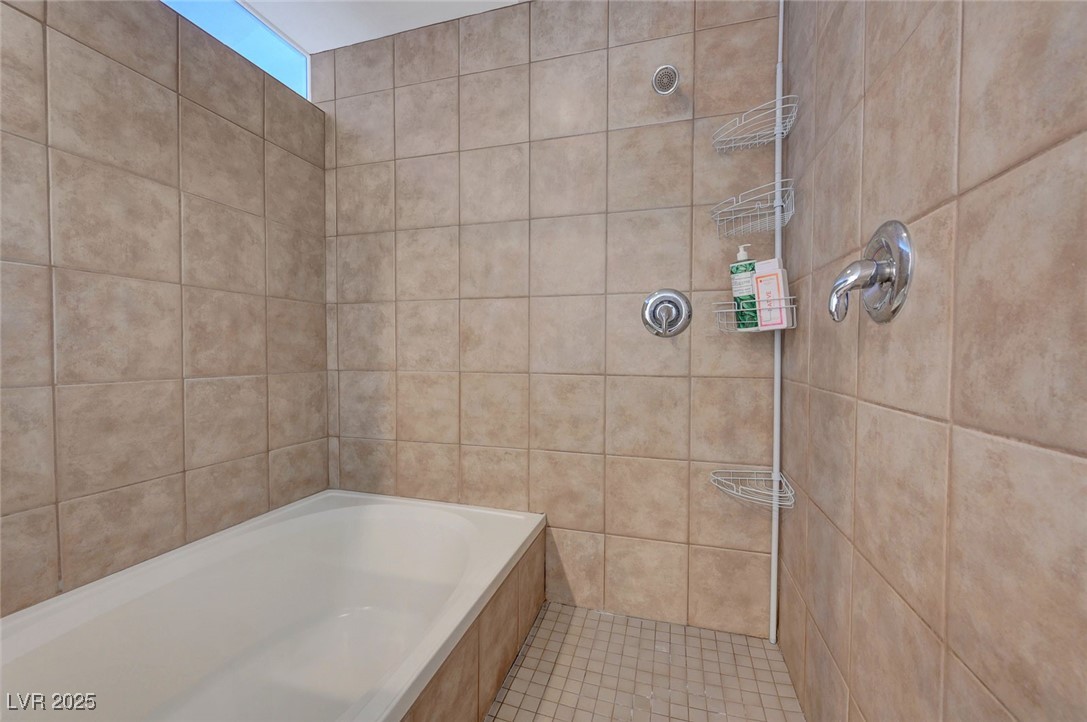 1166 East Carson Avenue Property Photo 39
