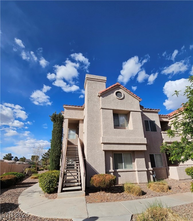 5225 West Reno Avenue 215 Property Photo 1