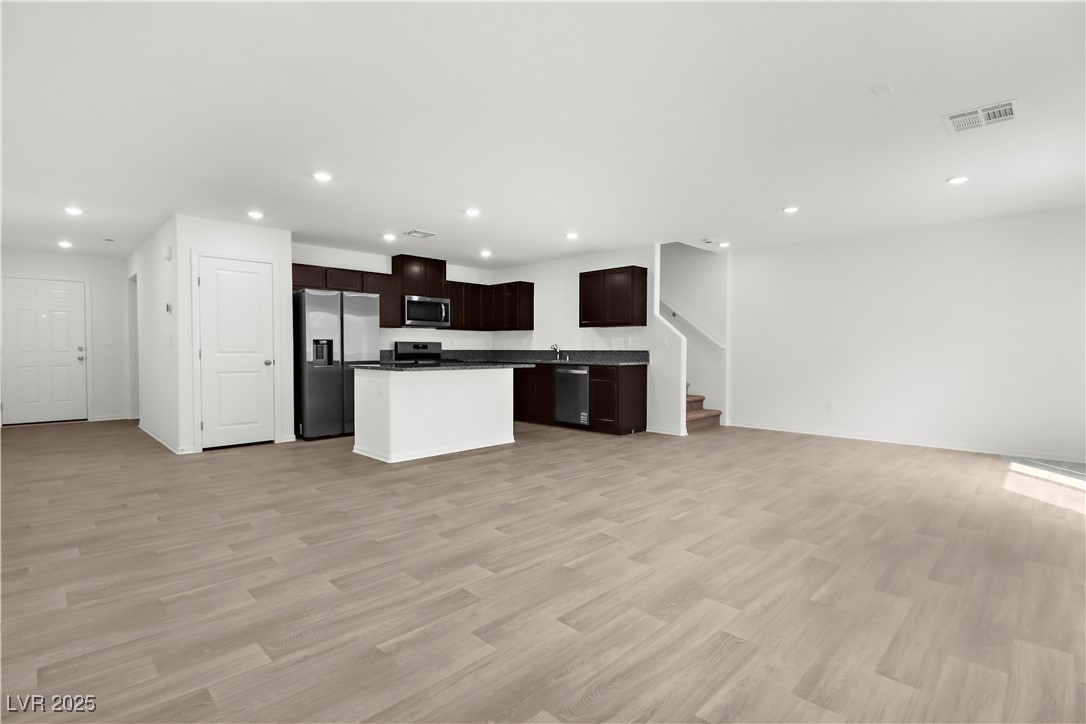 6022 S. Tomsik Street Property Photo 11