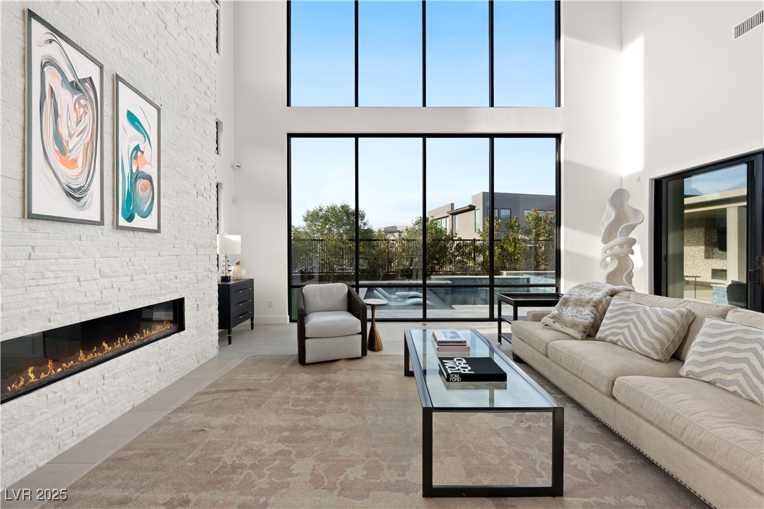 10756 Steel Ridge Court Property Photo 4