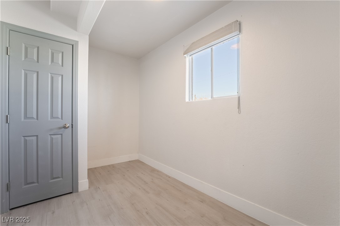 1720 Hassett Avenue Property Photo 28