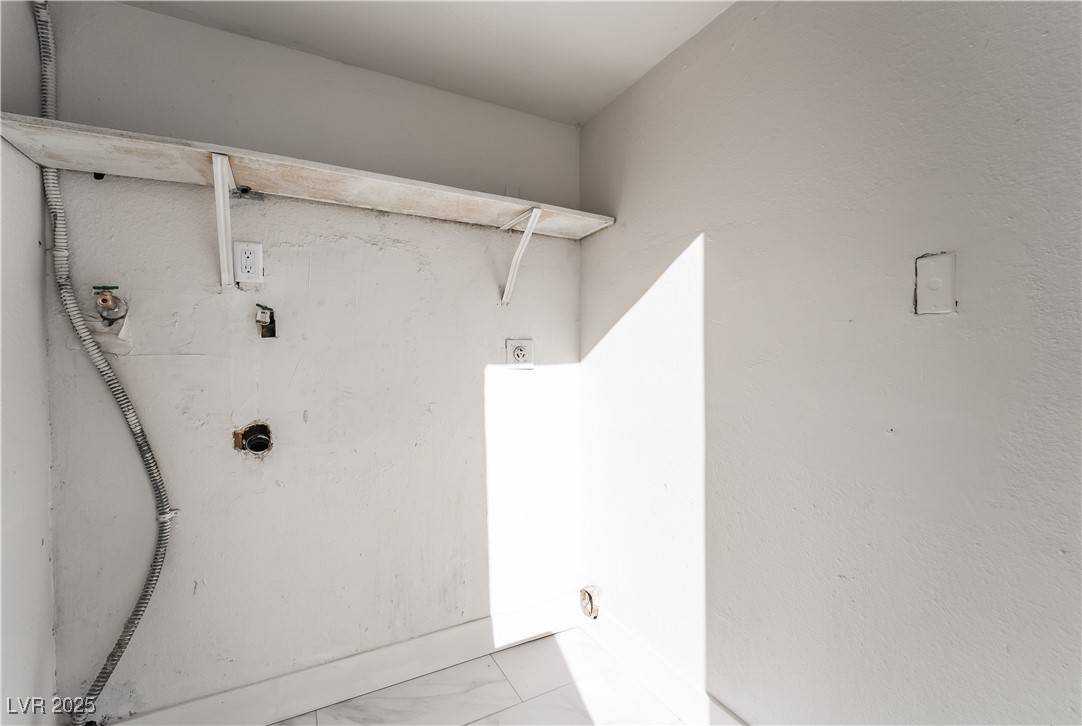 1720 Hassett Avenue Property Photo 36