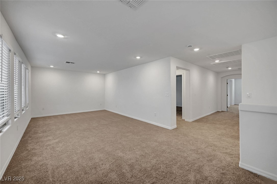 7495 Knights Crossing Avenue Property Photo 15