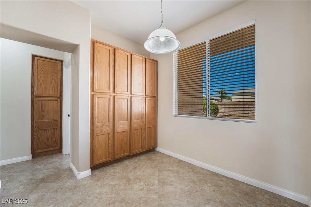 4828 Whisper Lake Avenue Property Photo 12