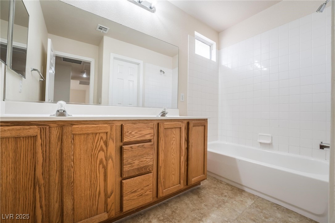 4828 Whisper Lake Avenue Property Photo 25