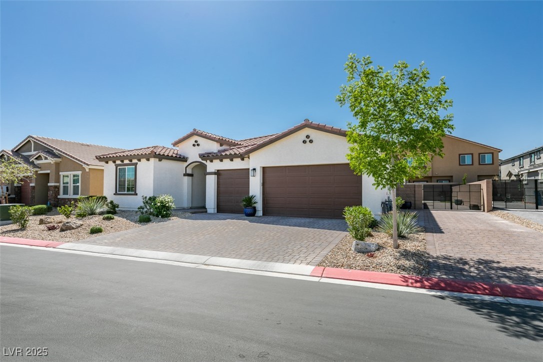 7821 Mazarine Street Property Photo 1