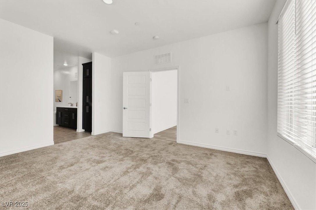 2555 Hampton Road 10104 Property Photo 23