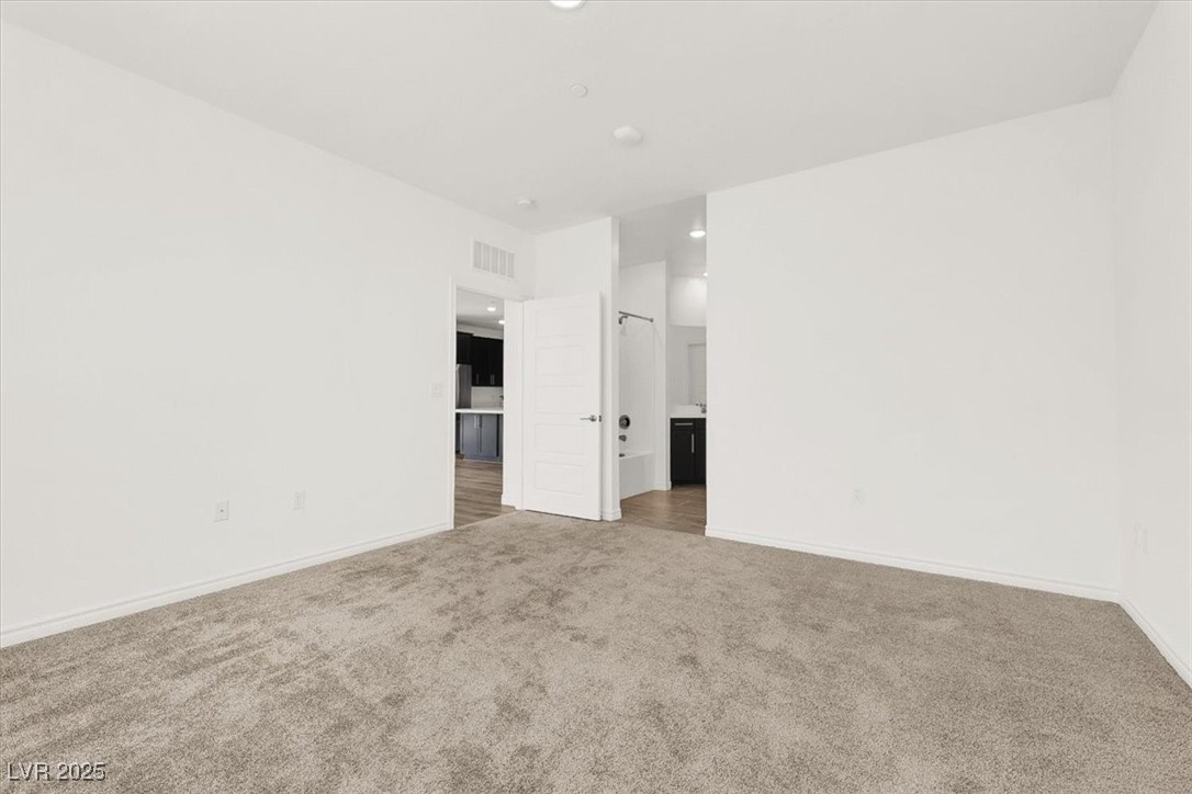 2555 Hampton Road 10104 Property Photo 32