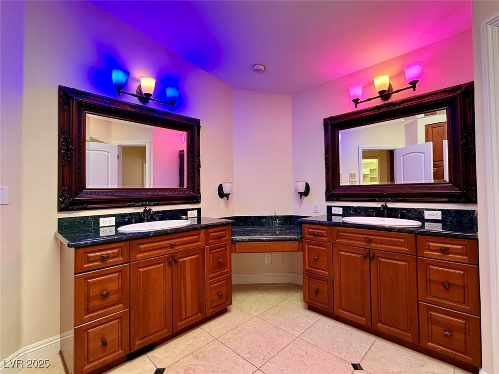 4049 Rawhide Street Property Photo 15