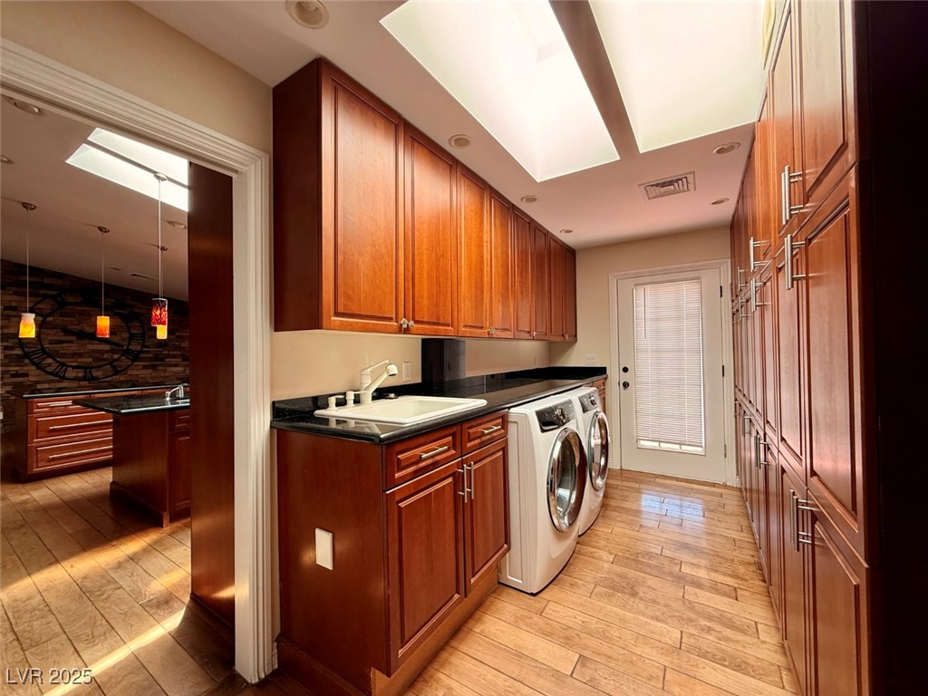 4049 Rawhide Street Property Photo 17
