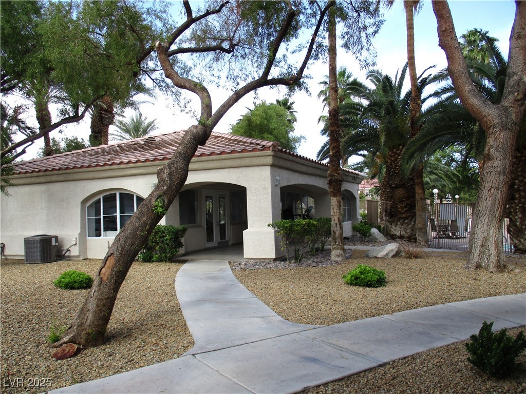 6480 Annie Oakley Drive 111 Property Photo