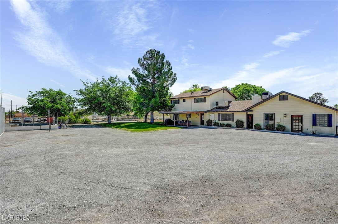 8970 West Lone Mountain Road Property Photo 5
