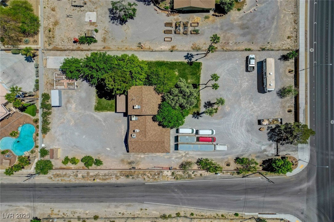 8970 West Lone Mountain Road Property Photo 6
