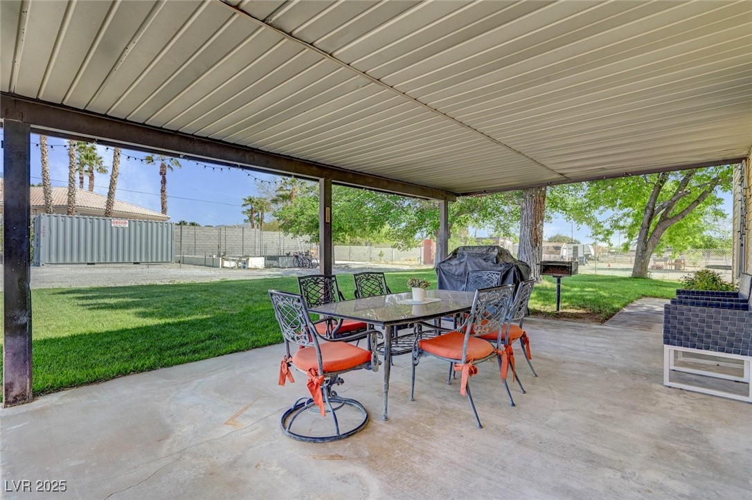 8970 West Lone Mountain Road Property Photo 14