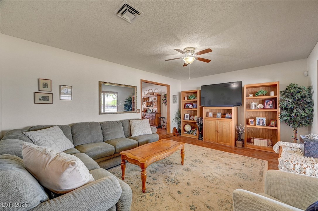 8970 West Lone Mountain Road Property Photo 25