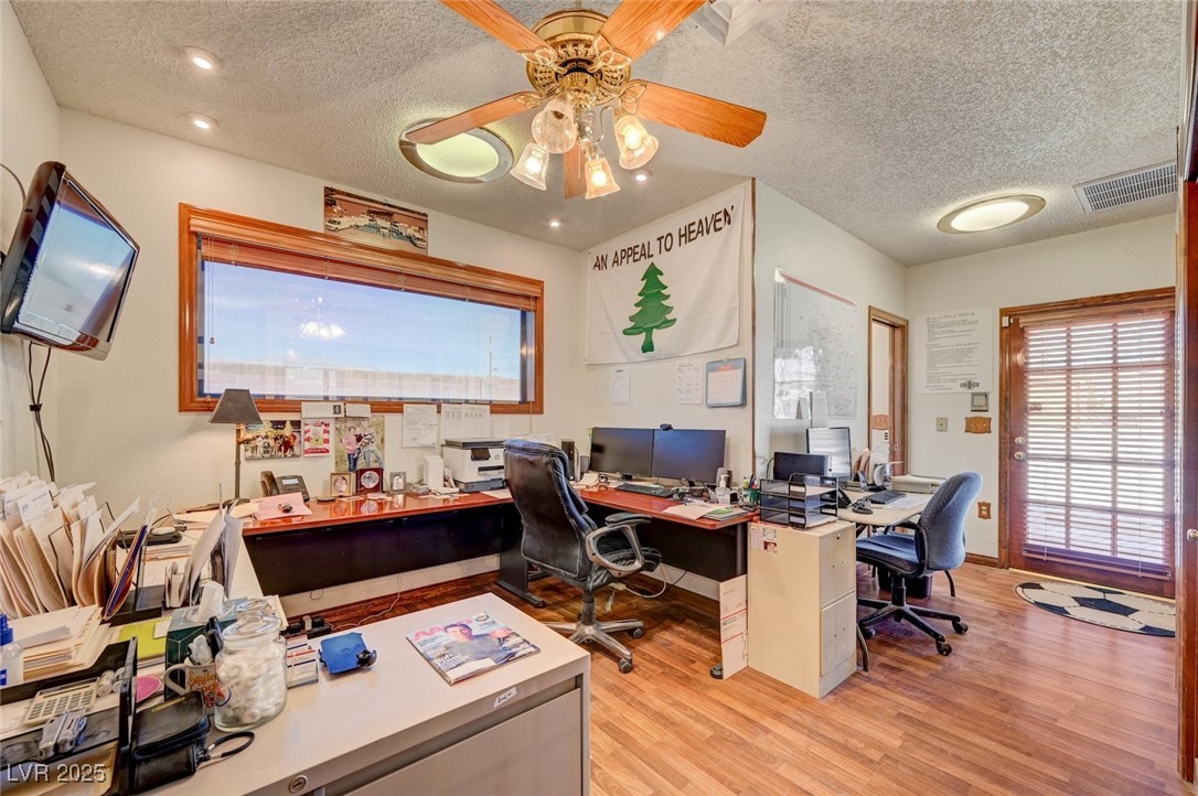 8970 West Lone Mountain Road Property Photo 41
