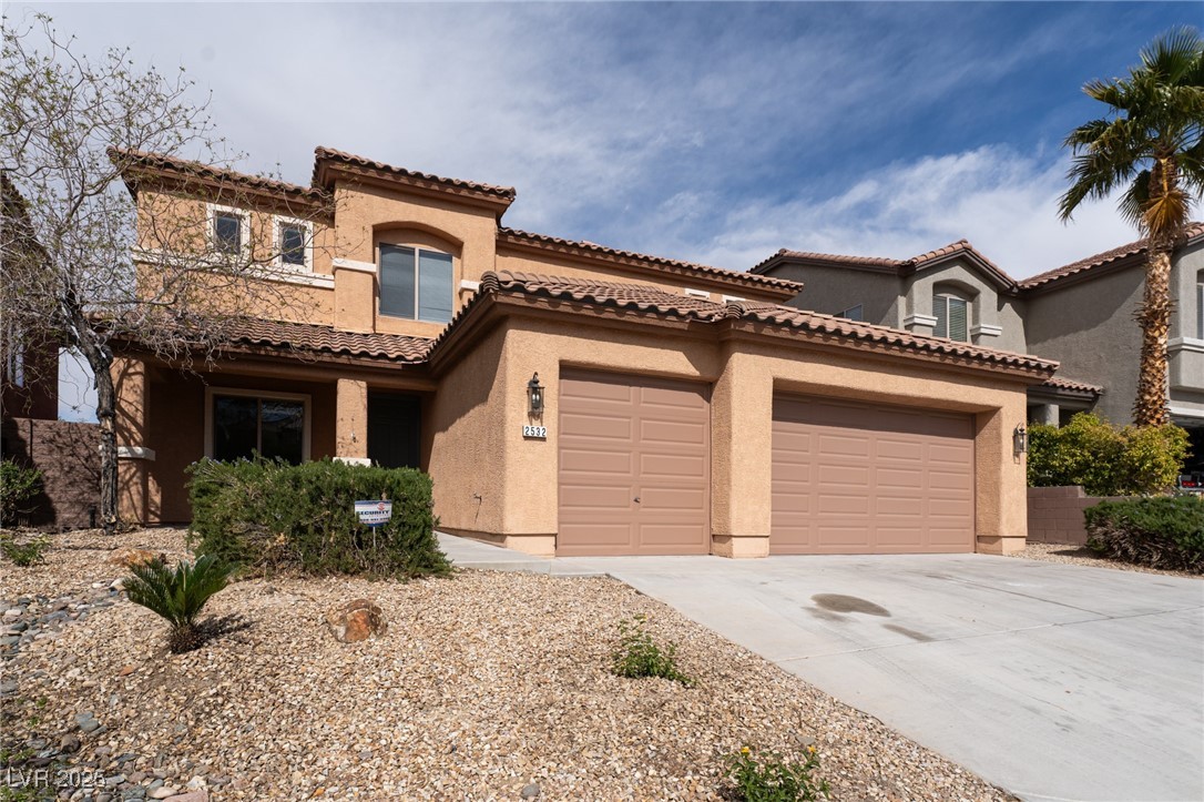 2532 Bechamel Place Property Photo 2
