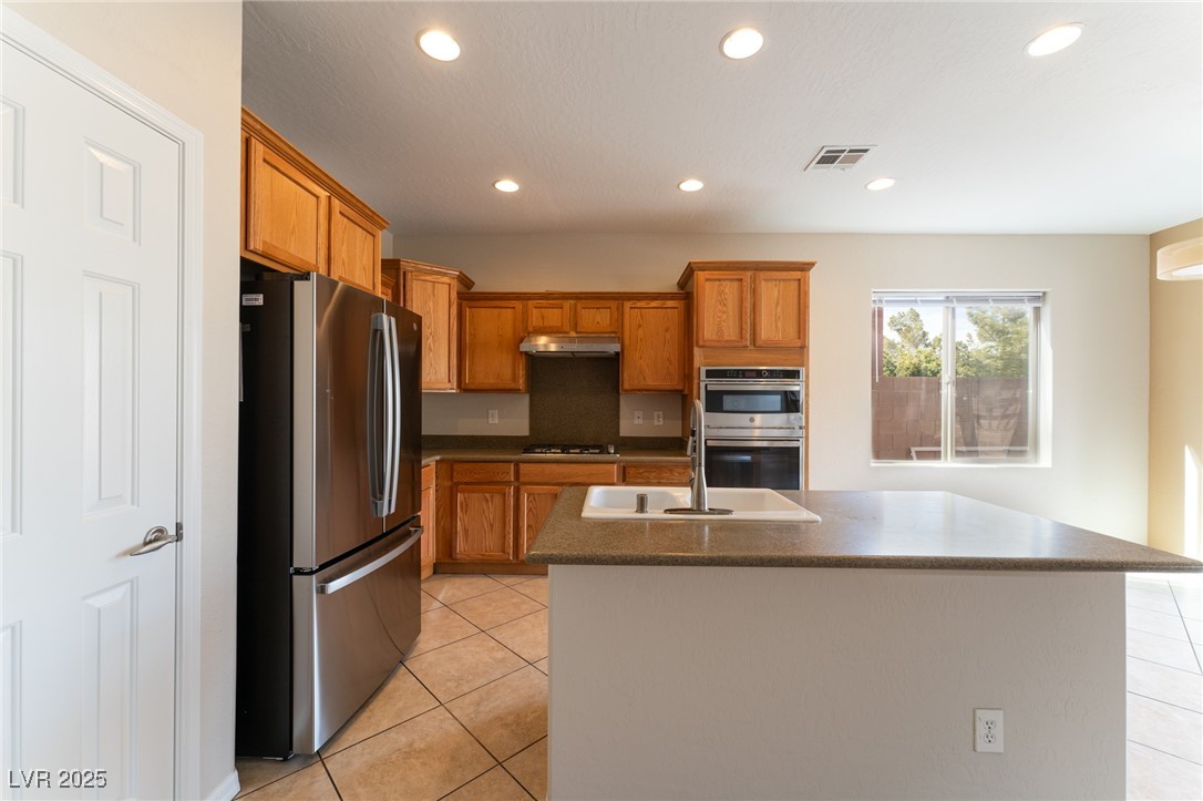 2532 Bechamel Place Property Photo 5