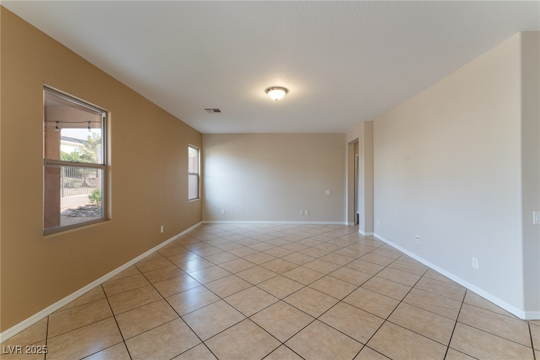 2532 Bechamel Place Property Photo 6