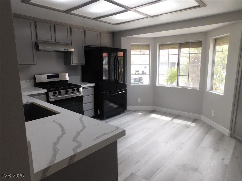 8640 Portofino Court Property Photo 2