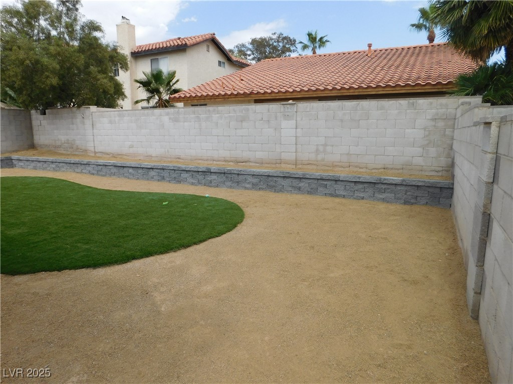8640 Portofino Court Property Photo 32