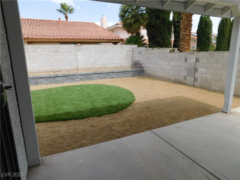 8640 Portofino Court Property Photo 33
