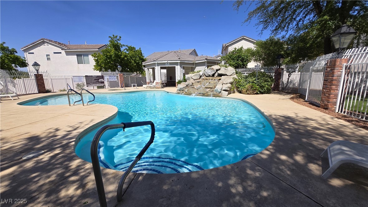 10342 Cherry Brook Street Property Photo 37
