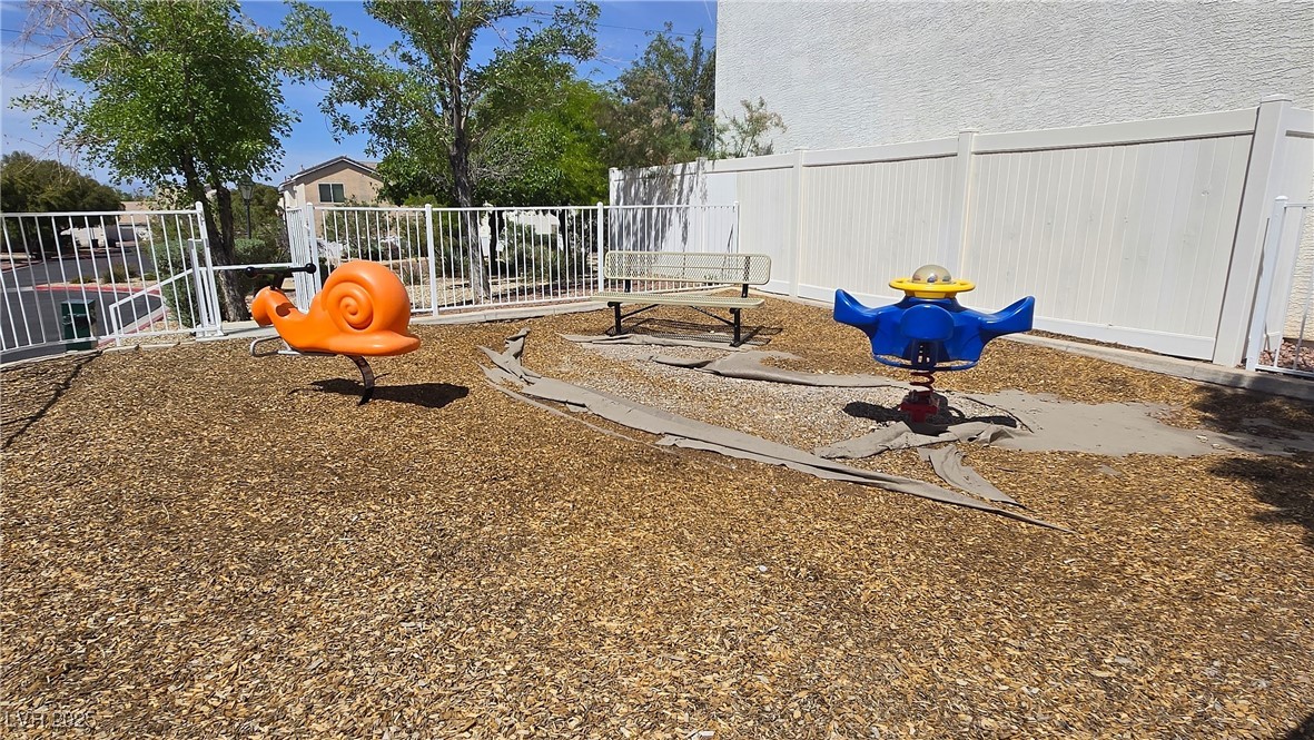 10342 Cherry Brook Street Property Photo 40