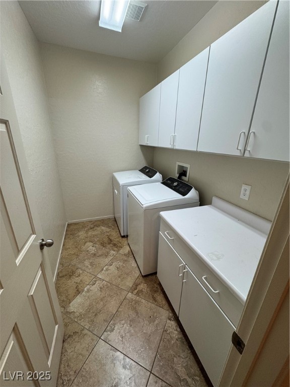 2671 Lochleven Way Property Photo 4