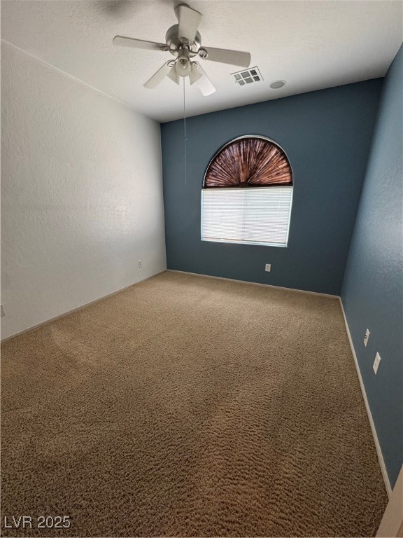 2671 Lochleven Way Property Photo 7