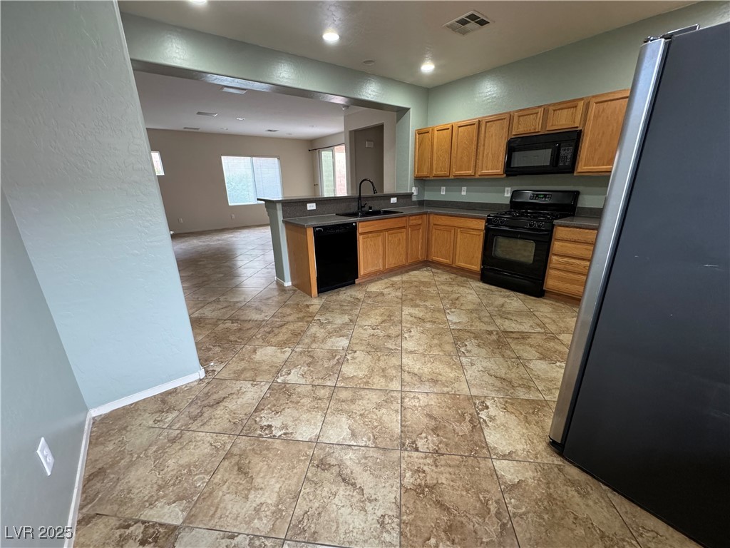 2671 Lochleven Way Property Photo 19