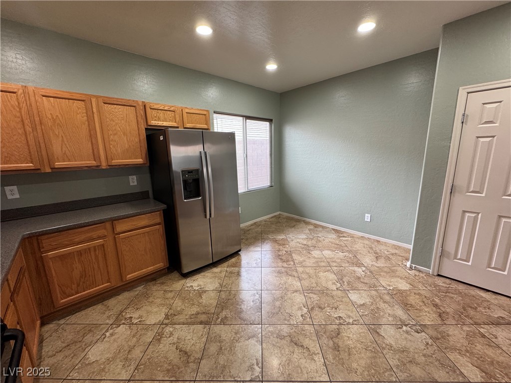 2671 Lochleven Way Property Photo 23