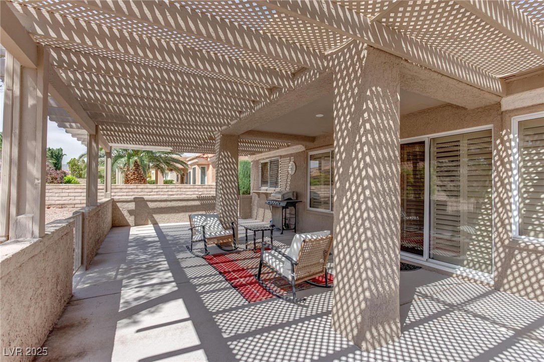 8801 Villa Ridge Drive Property Photo 27