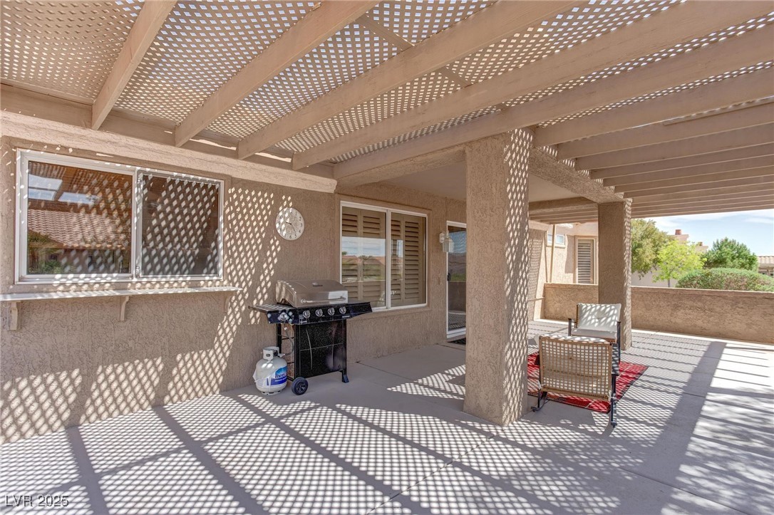 8801 Villa Ridge Drive Property Photo 30