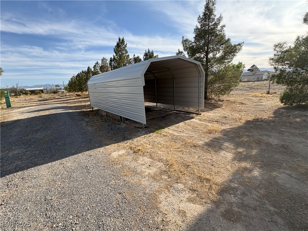 4761 Ashley Avenue Property Photo 4