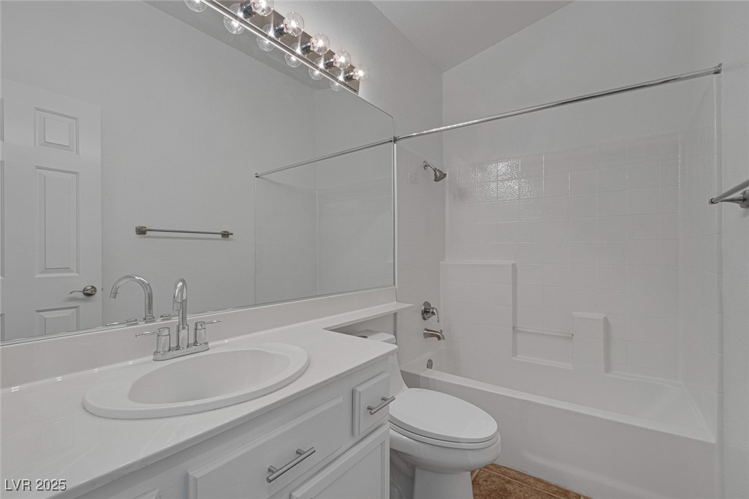 8440 Pacific Fountain Avenue Property Photo 18