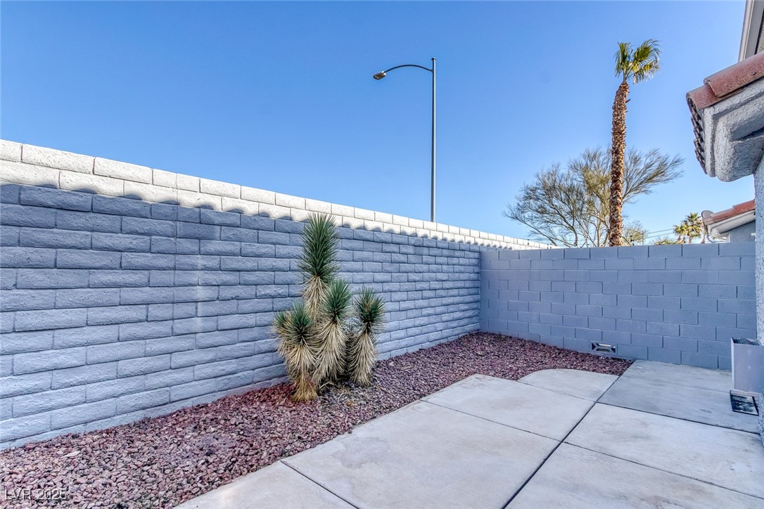 8440 Pacific Fountain Avenue Property Photo 34
