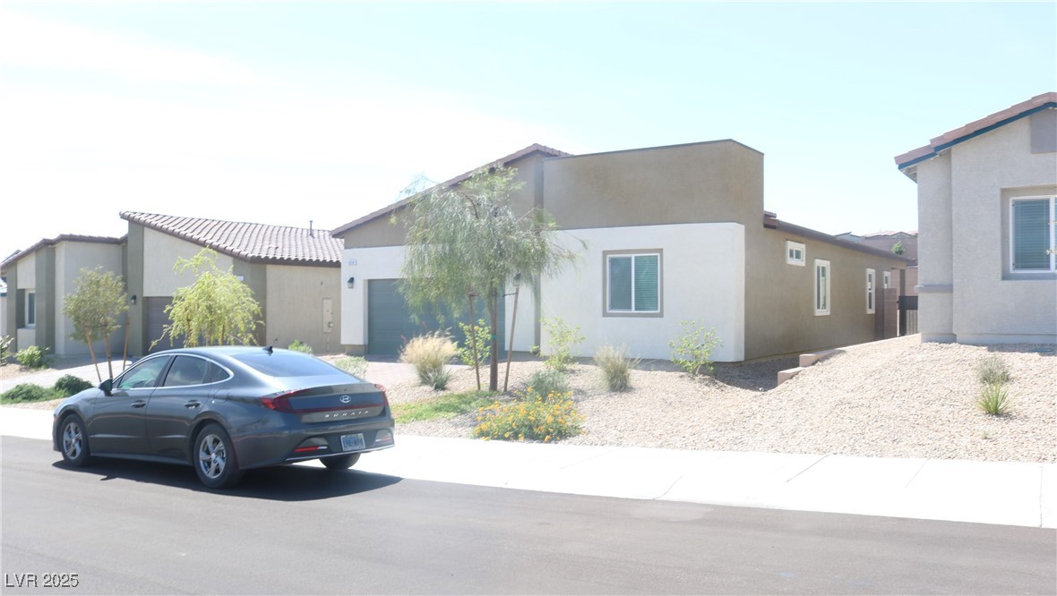 10269 Sequoia Falls Place Property Photo 2
