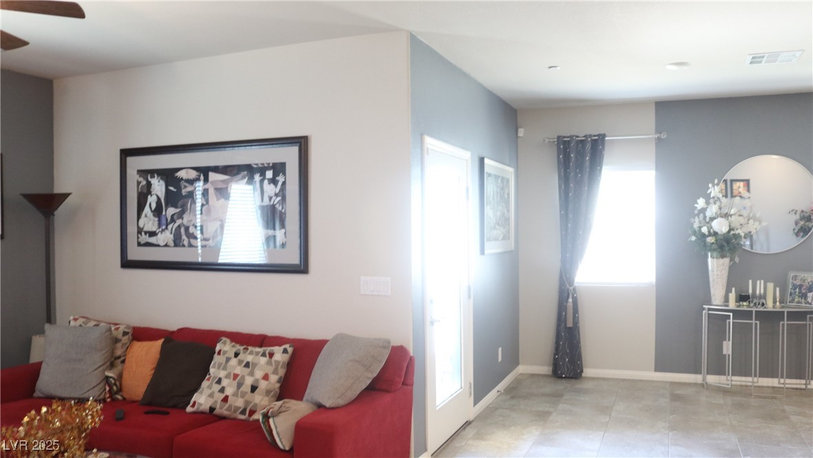 10269 Sequoia Falls Place Property Photo 14