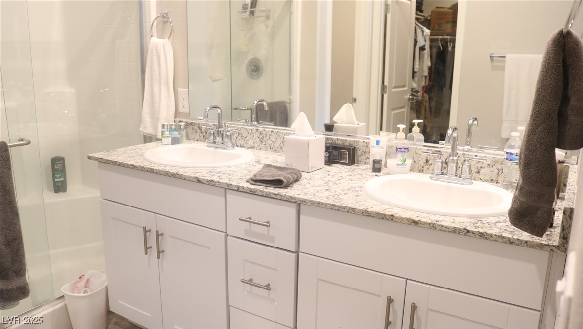 10269 Sequoia Falls Place Property Photo 23
