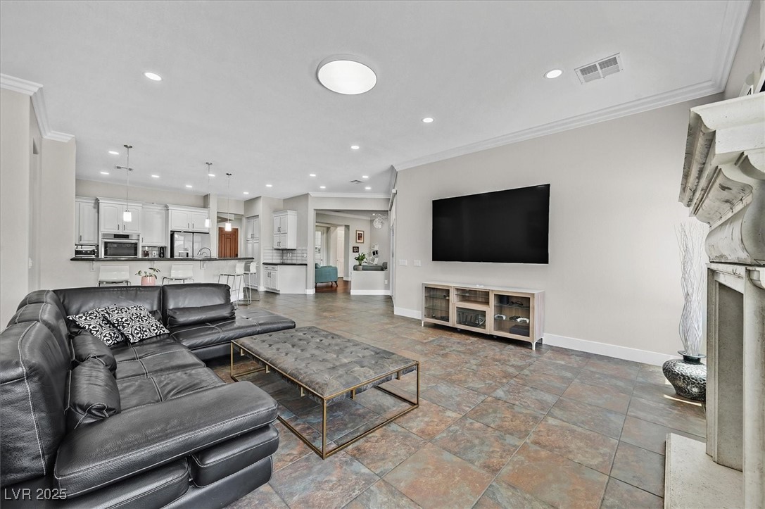 10325 Sweet Fennel Drive Property Photo 11