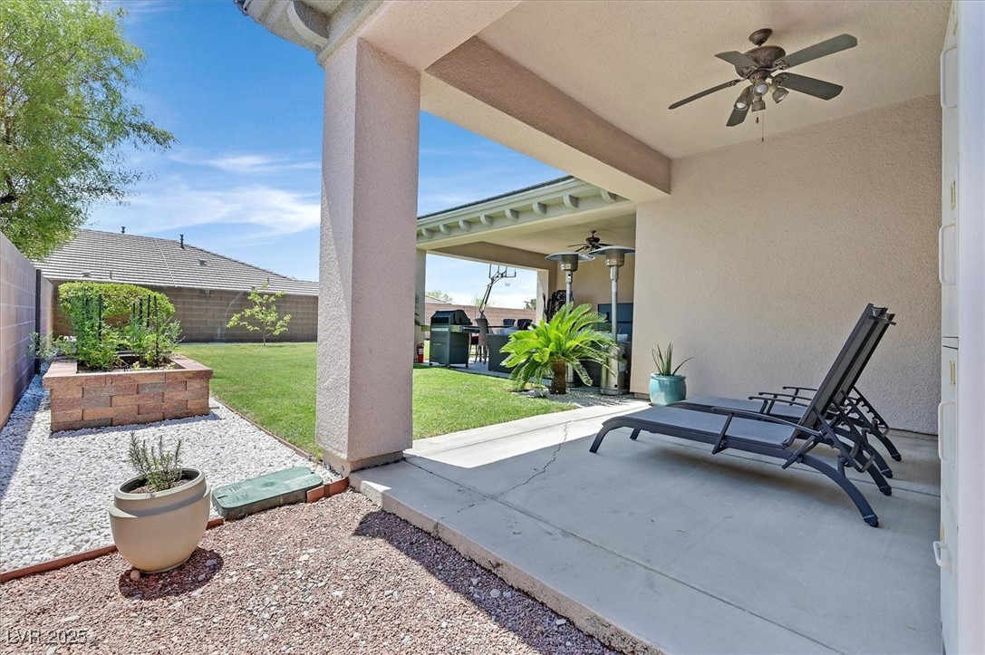 10325 Sweet Fennel Drive Property Photo 32