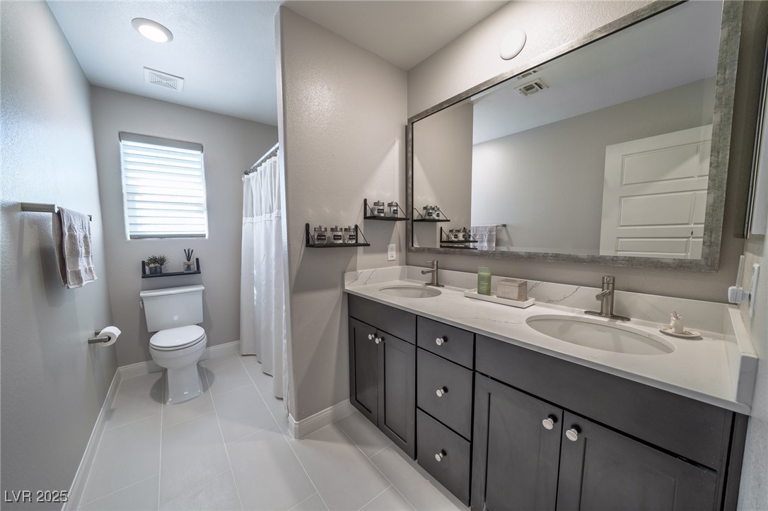 8781 Cotovia Avenue Property Photo 10