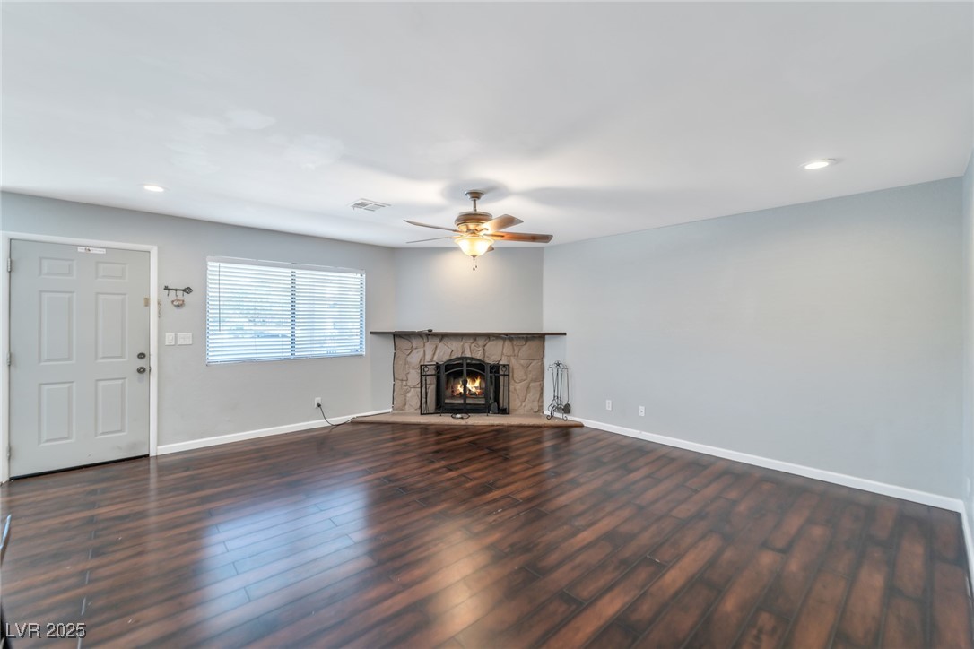 2708 Beaver Creek Court 202 Property Photo 6