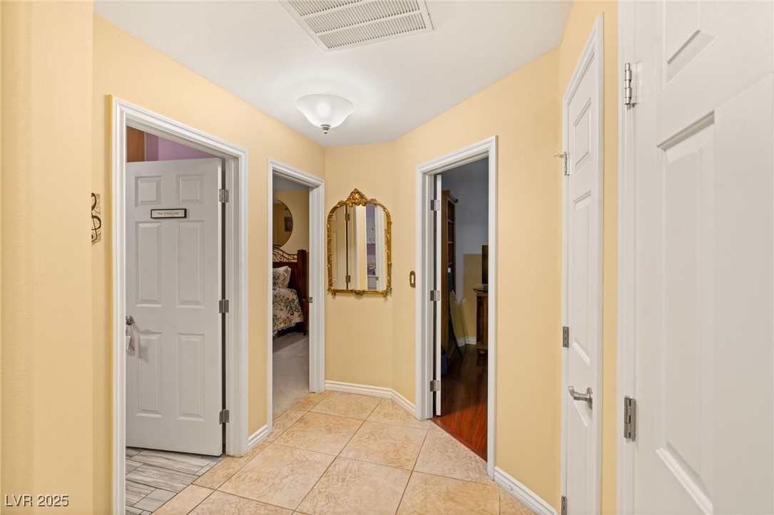 5940 Vizzi Court Property Photo 28