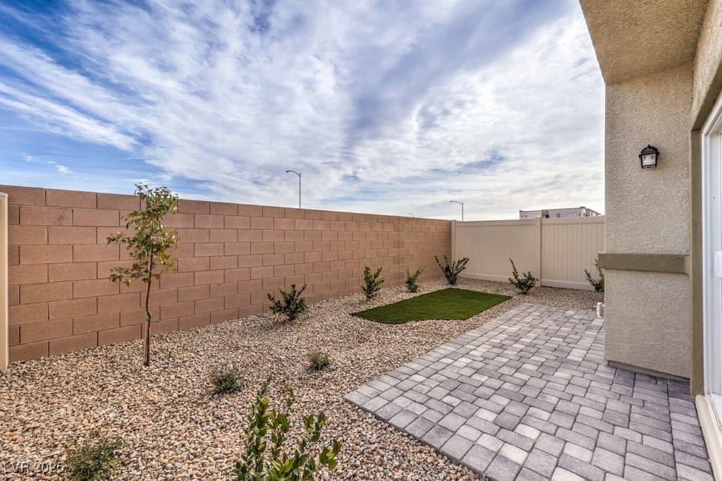 7925 Pandora Sky Street 393 Property Photo 35
