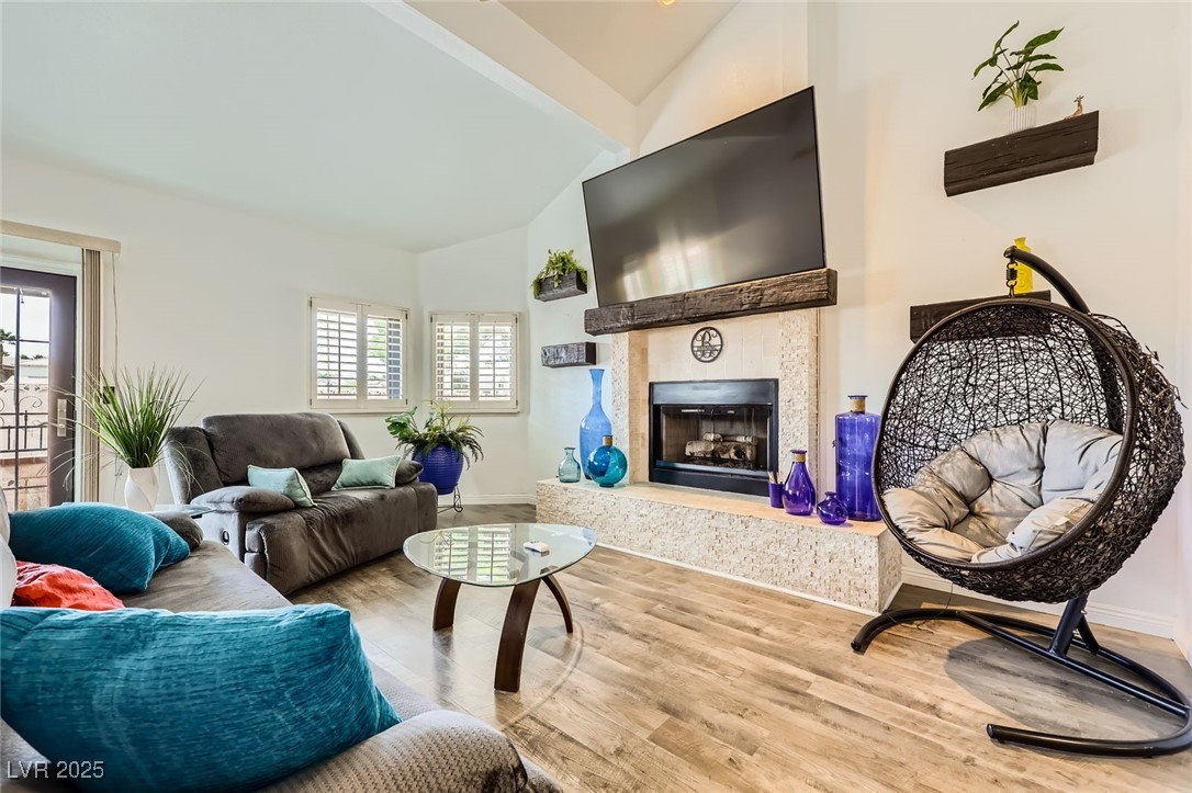 3637 Laguna Del Sol Drive Property Photo 9
