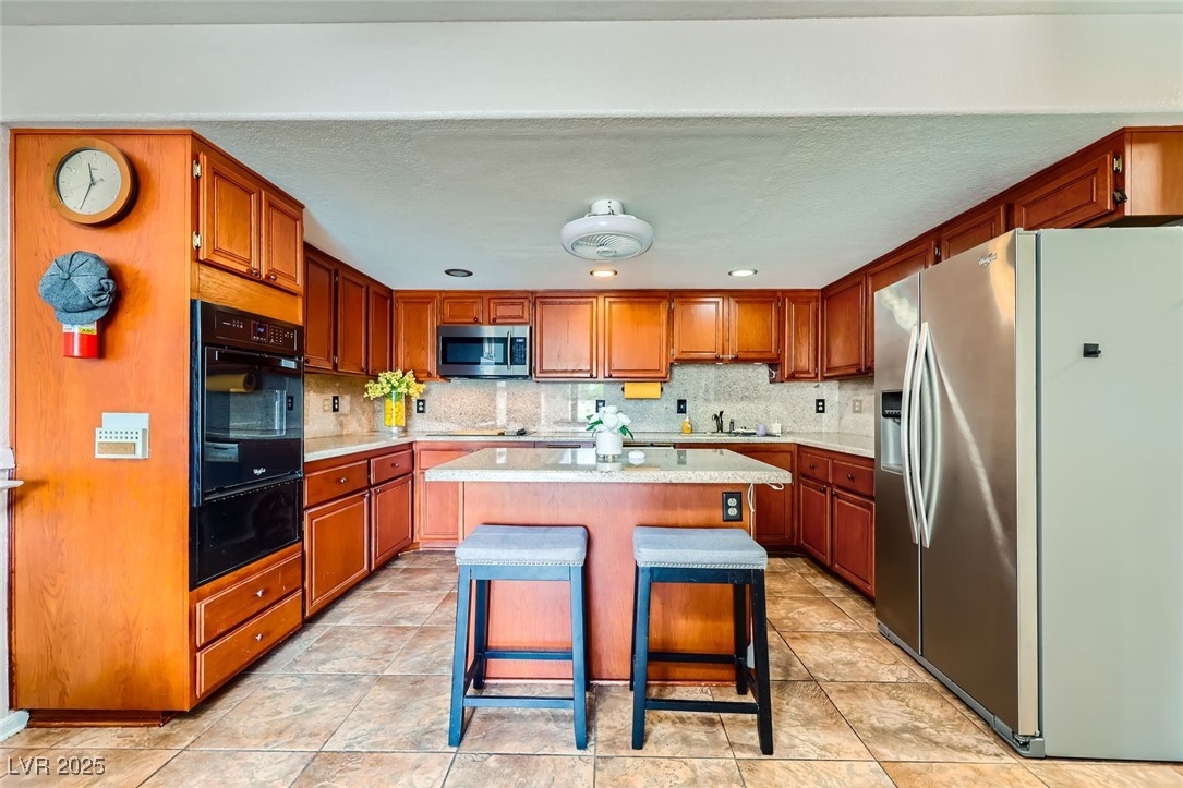 3637 Laguna Del Sol Drive Property Photo 19