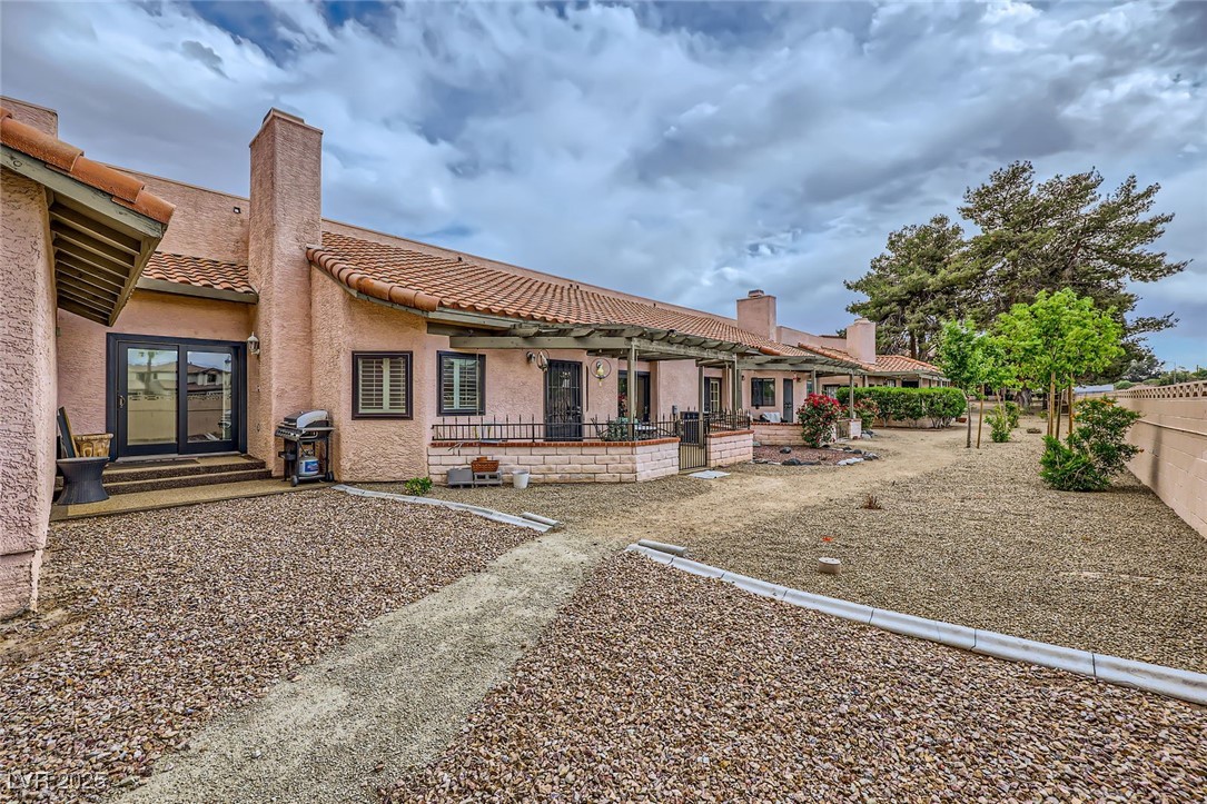 3637 Laguna Del Sol Drive Property Photo 46
